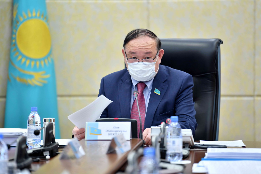 Сенатта атом энергиясын тиімді пайдалану мәселесі қаралды