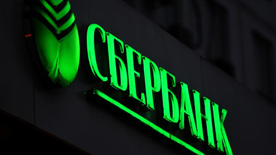 Греф несиелік демалыстардың ресейлік банктерге 160 миллиард рубль шығын әкелетінін айтты