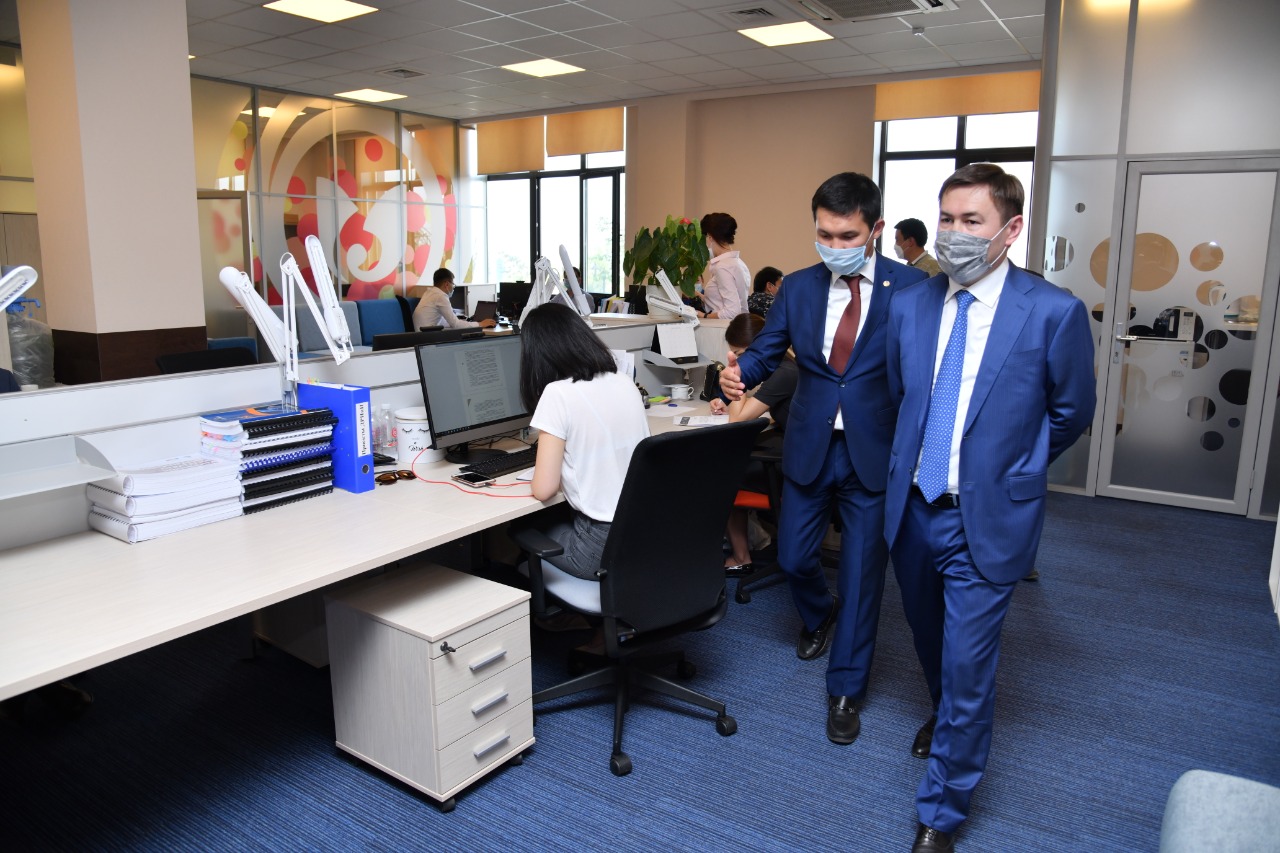 М.Әйтенов кәсіпкерлерге қаржылай қолдау көрсетуді айтты