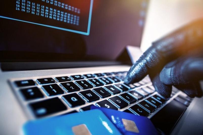 Алаяқтар халықты ебін тауып тонап жүр