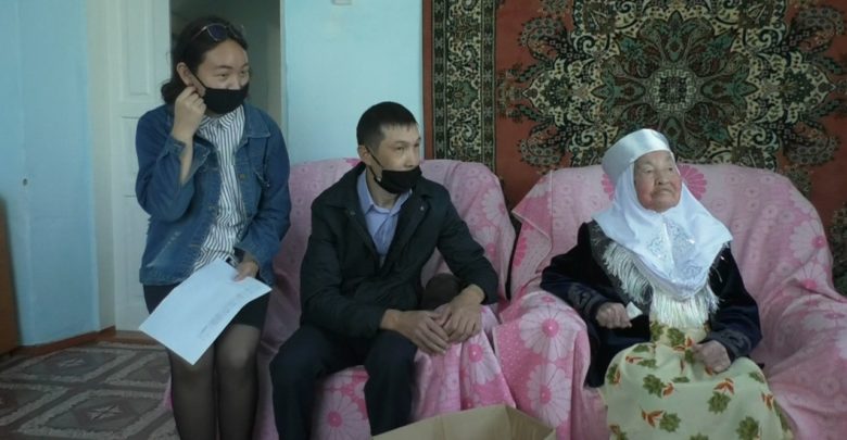 Қордайлық ардагерлерге құрмет көрсетілуде