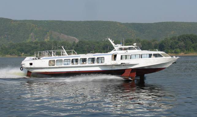 Шығыс Қазақстан: Өскеменде серуендейтін кемелер Ертіске шығады