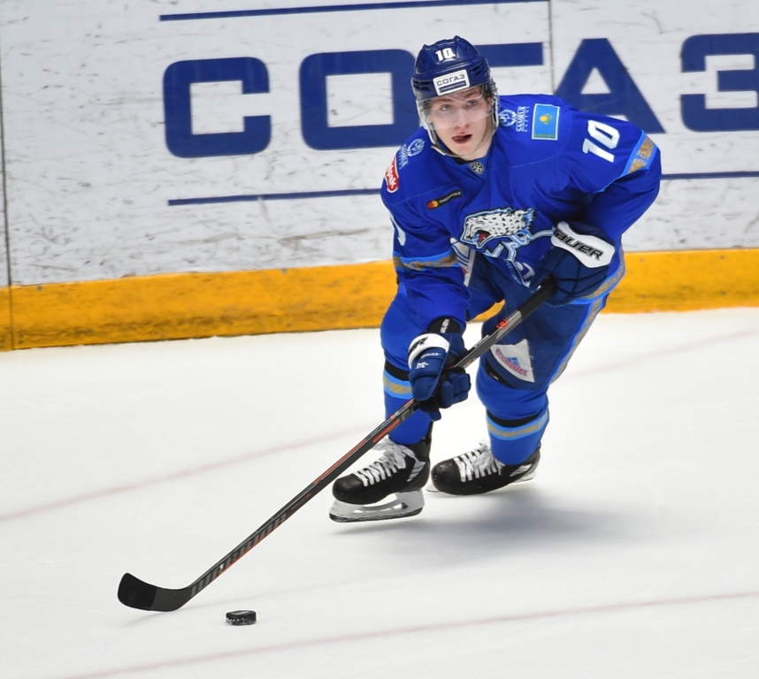 Никита Михайлисті ҚХЛ-дың үш командасы өз қатарынан көргісі келеді