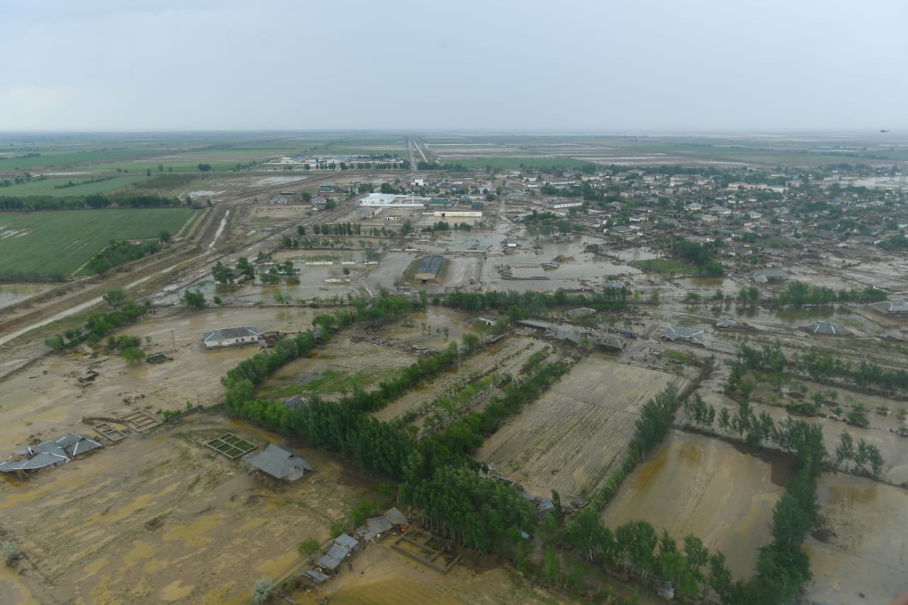 Өзбекстан Қазақстанның су басқан аудандарынан құрылысшылар іздеуде