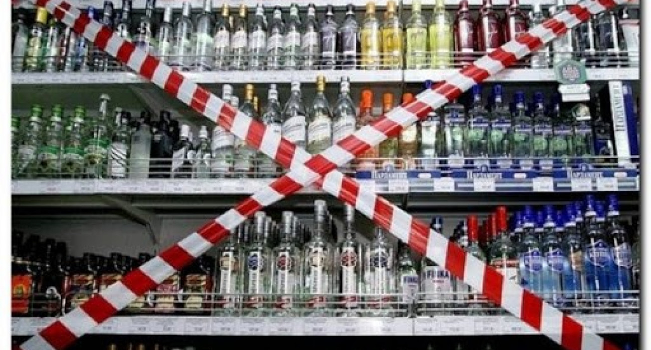 2 әдемі әйел және 1 еркекпен порно көру