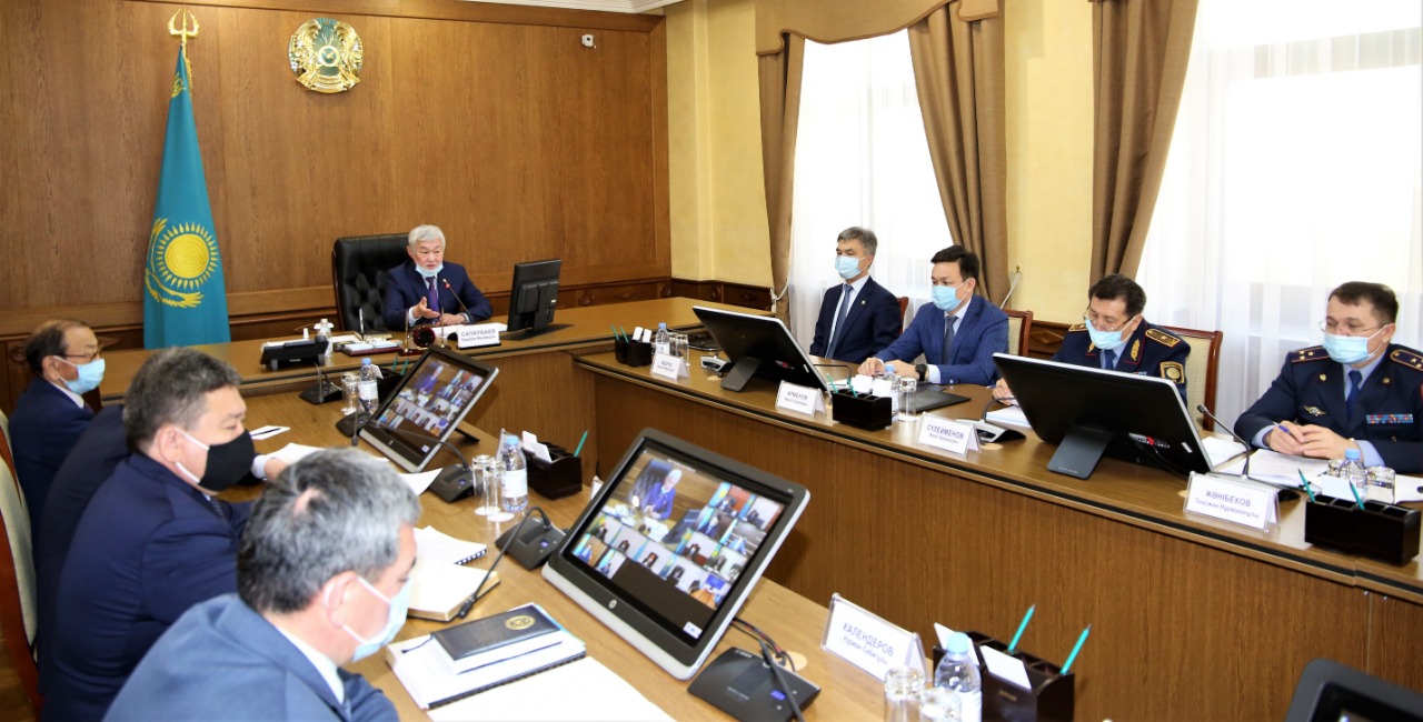 Сапарбаев әкімдерге сөгіс жариялады