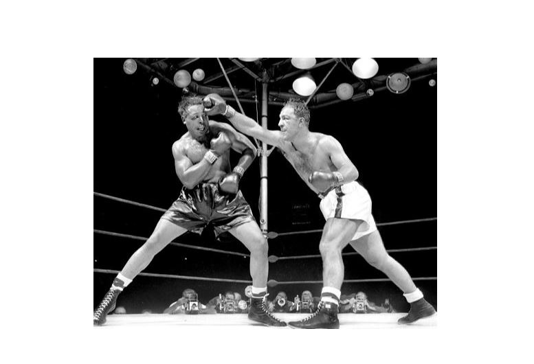 Жекпе-жекте жеңілмеген жігіттер