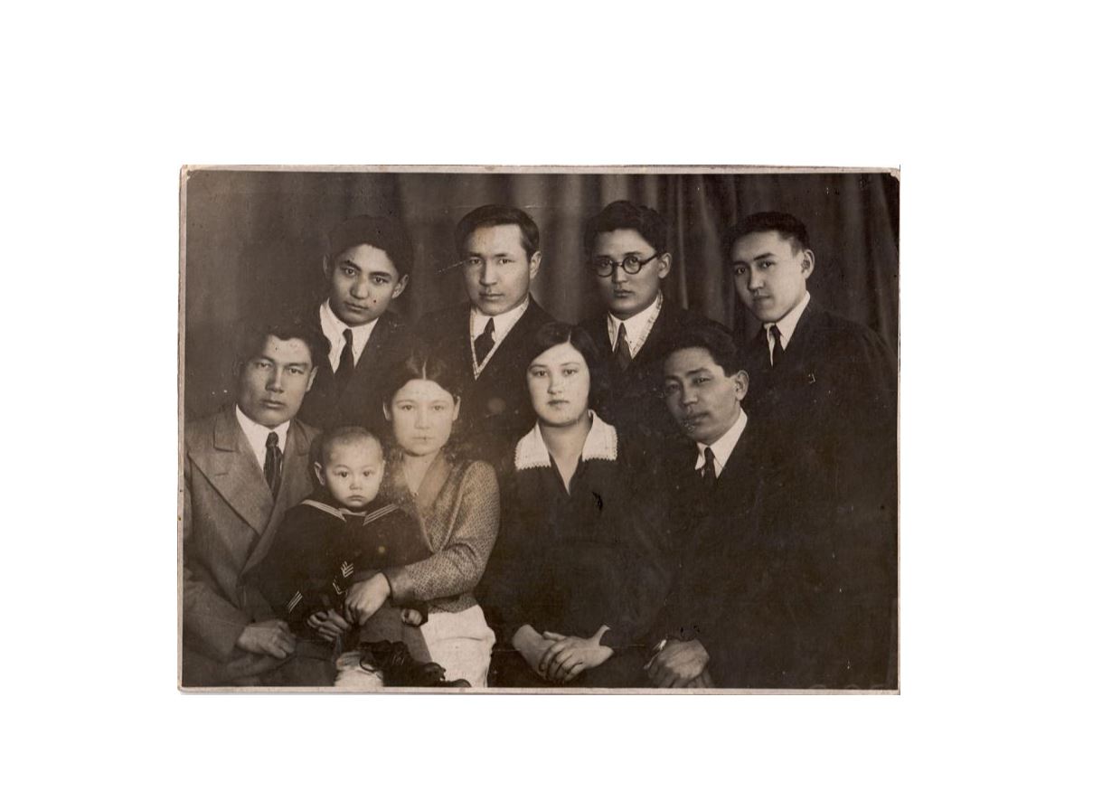 Ғұмыры келте Ғаділше (Қазақтан шыққан алғашқы физиктердің бірі)