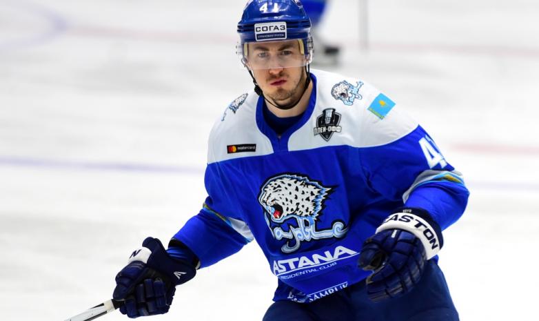 Шайбалы хоккей: Бес ойыншы «Барыстан» кетті