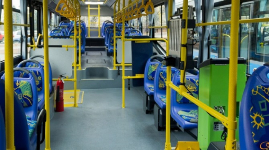 Таразда қоғамдық көліктер қашаннан бастап жүреді?