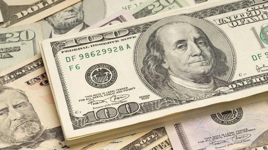 Доллар бағамы 396 теңгеге дейін төмендеді