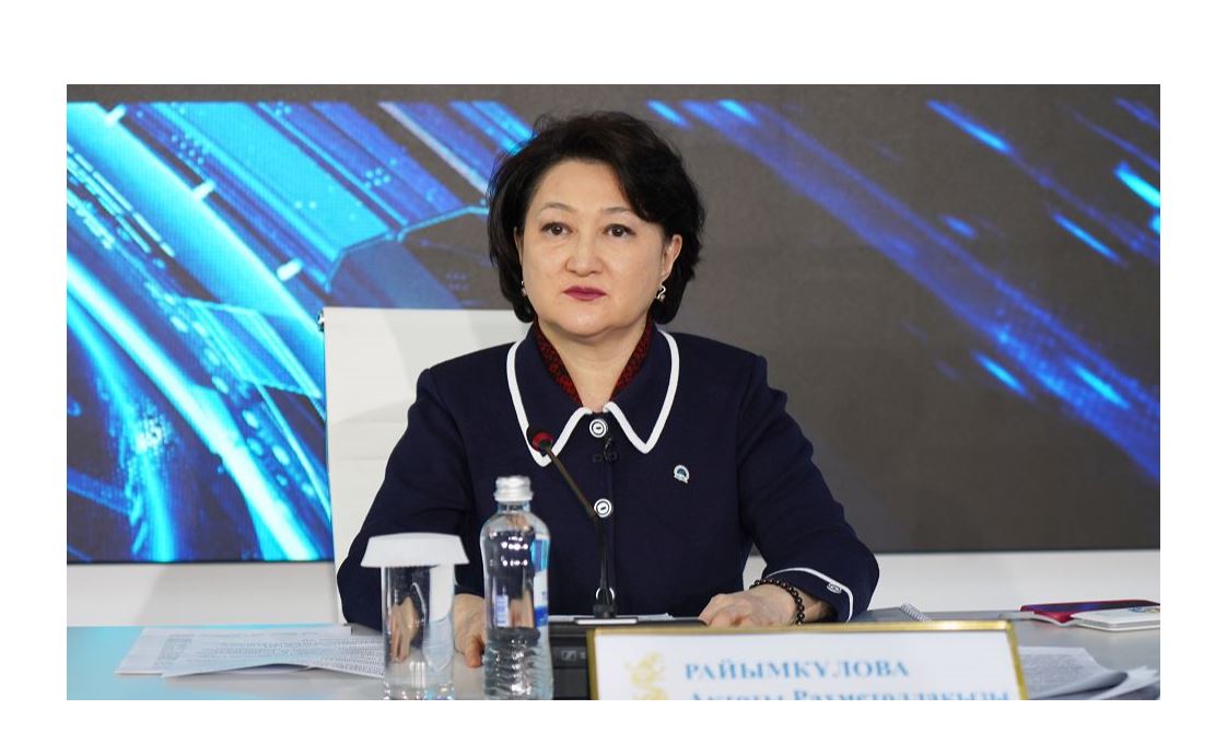 Спорт пен мәдениет саласы қызметкерлеріне жағдай жасау басты назарда