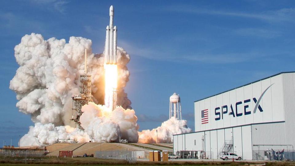 SpaceX қандай космодром салмақшы?