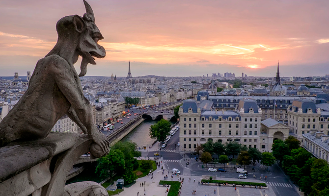 COVID-19: Францияға тест тапсырмай кіре алмайтын кімдер?