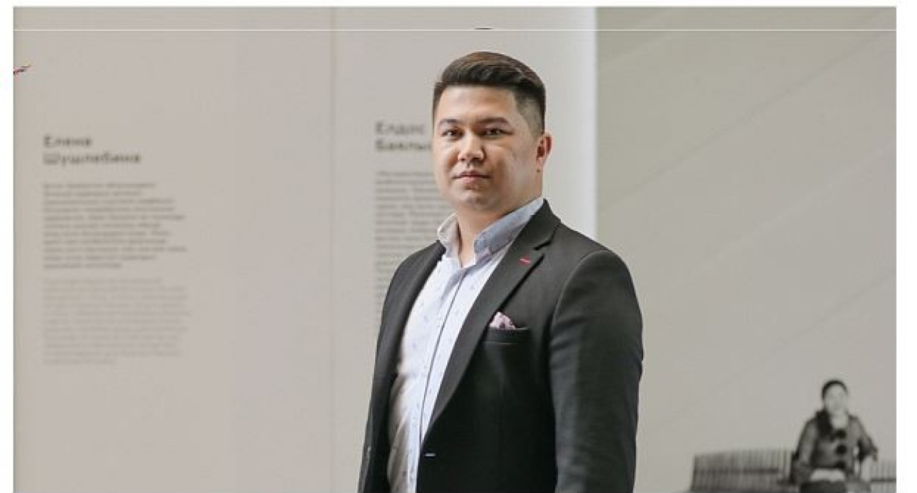 Интернетте сюжеті бар порнофильмдерді қараңыз