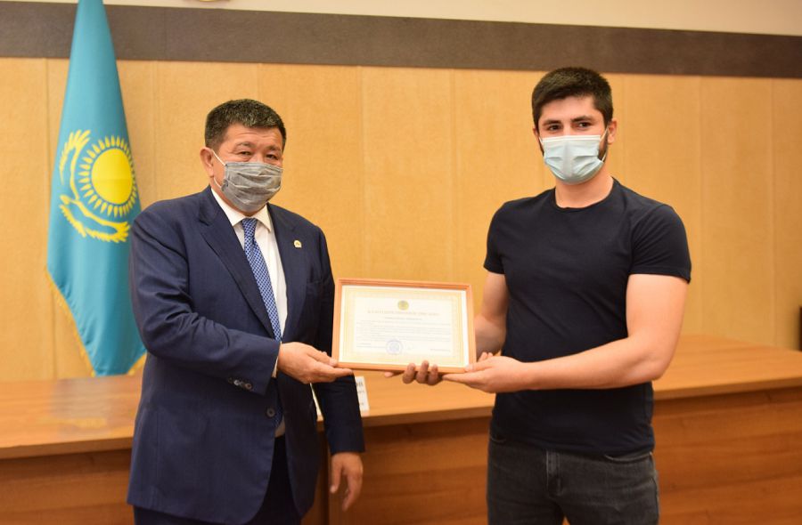 Рахмет саған, дәрігер!