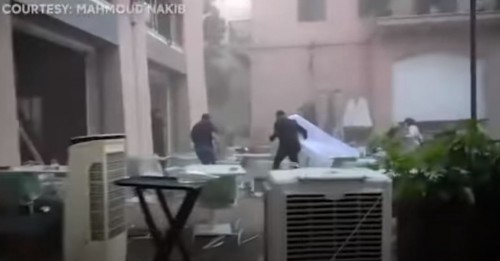 Ливандағы жарылыс кезінде камераға түсіп жатқан қалыңдықтың видеосы интернетте таралды