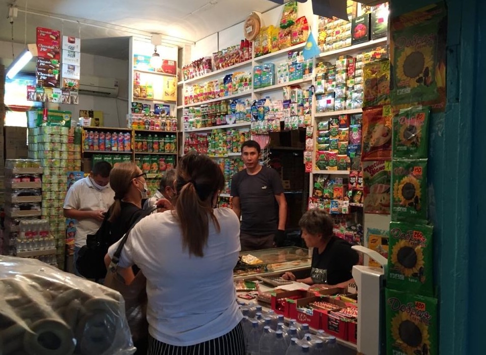 Өскеменде сауда орындарына рейд жүргізілді