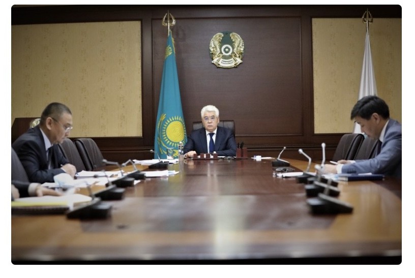 ИИДМ-де автомобиль жолдары саласын дамыту мәселелері талқыланды