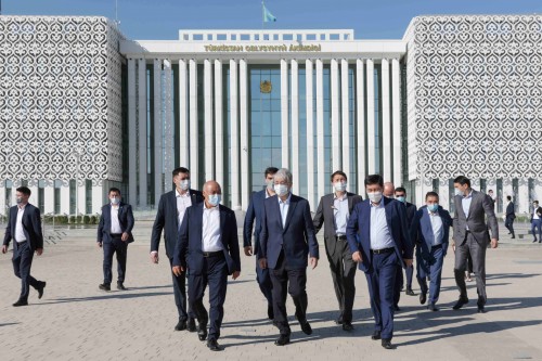 Президент Түркістан қаласының әлеуметтік-экономикалық дамуымен танысты