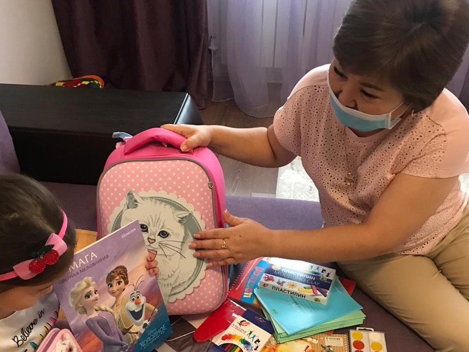 Алматылық әскери қызметшілер қайырымдылық көмек көрсетті