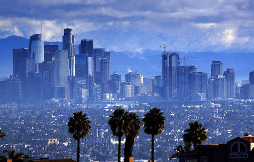 Лос-Анджелесте ауа температурасы 50 градусқа жуықтады