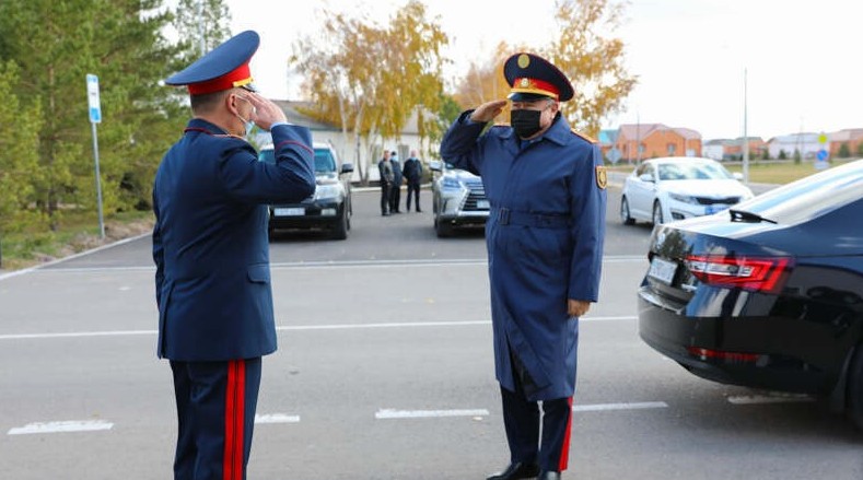 Тұрғымбаев учаскелік полиция пунктінде ауыл әкімдерімен кездесті