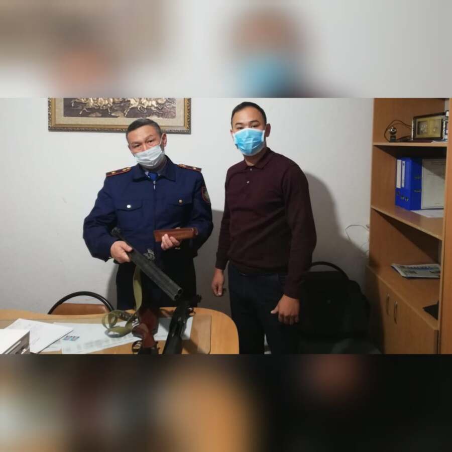 Түркістандық полицейлер 300-ге жуық қару иесін тексерді