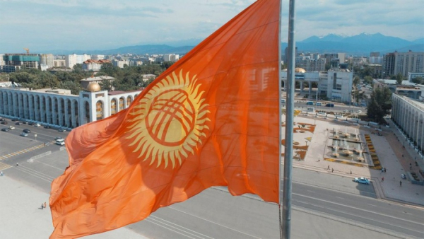 Қырғызстандағы президент және парламент сайлауы кейінге қалдырылды