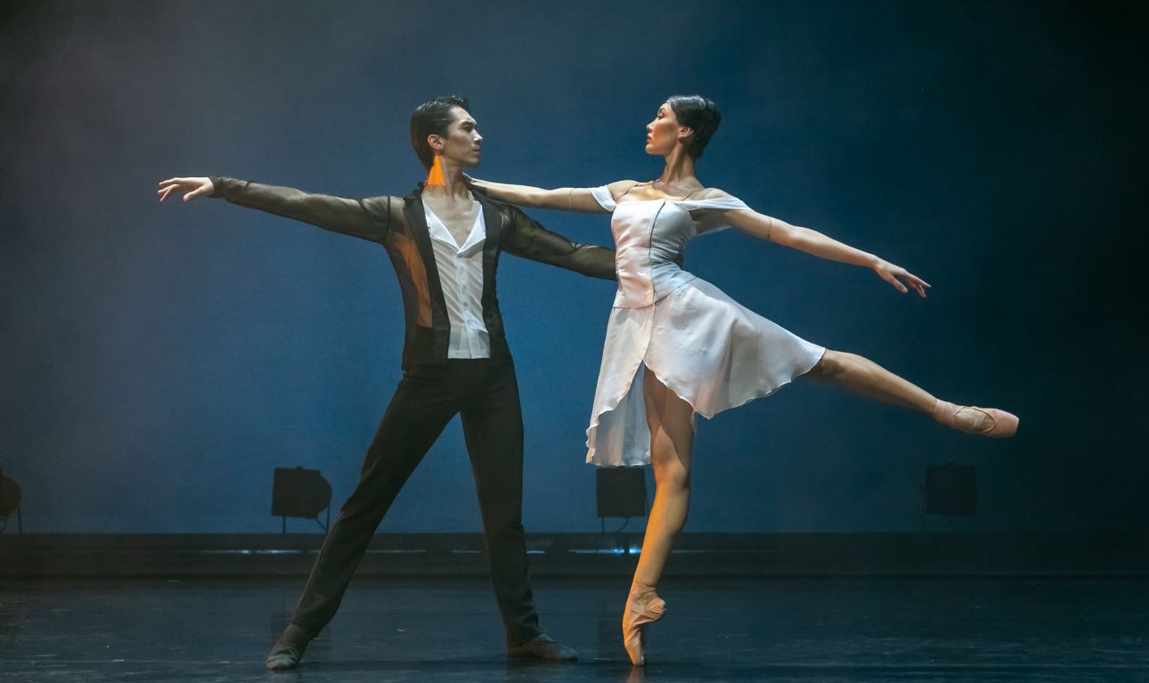 "Астана Балет"  үш спектакль премьерасына билет сата бастады