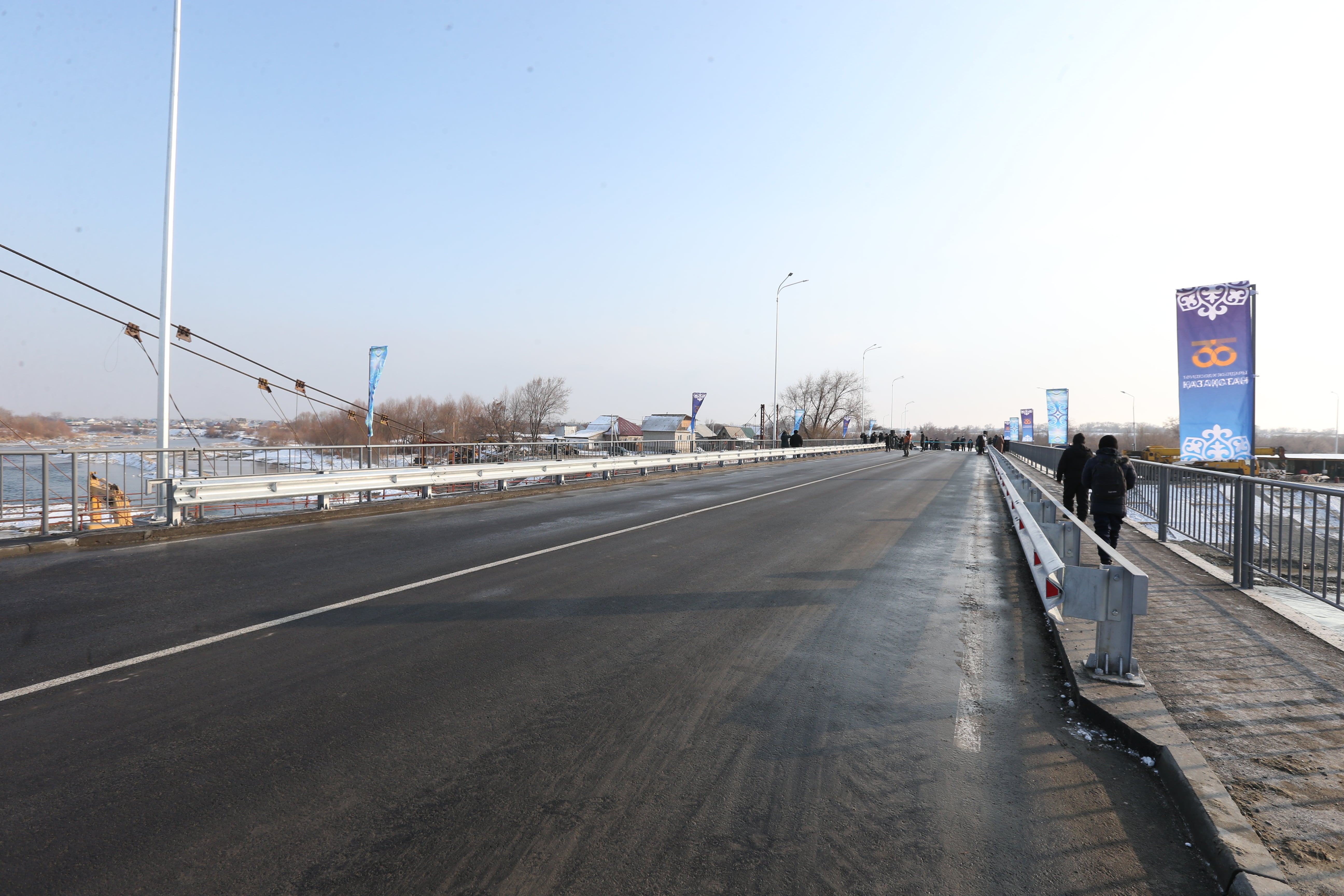 Алматы облысында қалаға өтетін қос көпір пайдалануға берілді