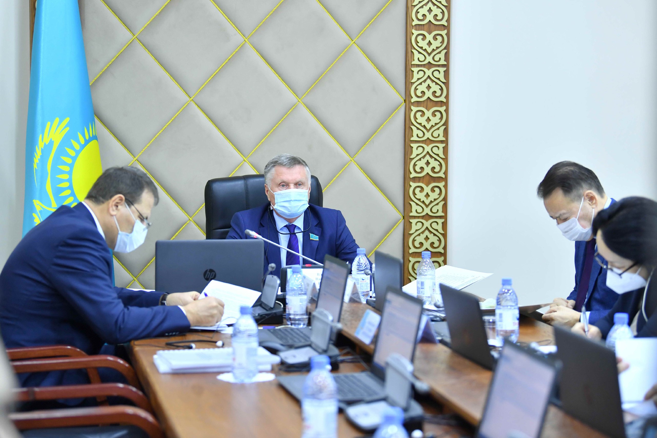 Сенаторлар шекара маңындағы өңірлердегі мал ұрлығы мәселелерін талқылады