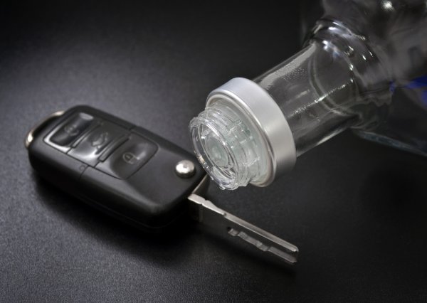 Мас жүргізуші 7 жылға көлік жүргізу құқығынан айырылды