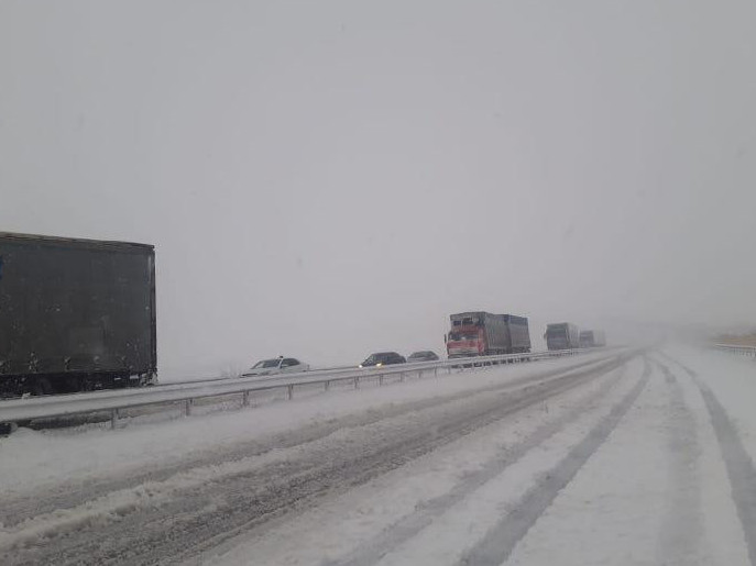 Алматы-Өскемен тасжолы жабылды