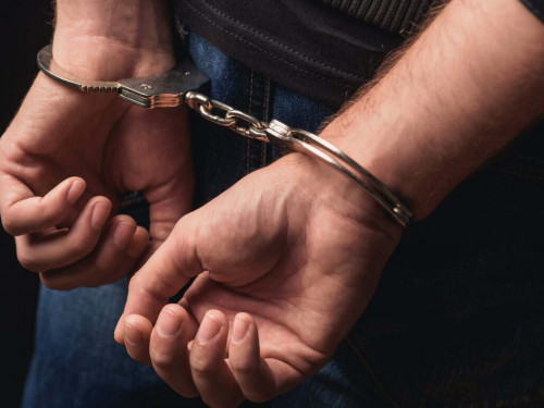 Ақмола облысында таксиде танысқан ер адамдар арасында жанжал шықты