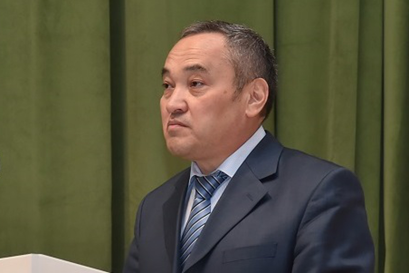 Ел де, жер де жақсы атқа лайық