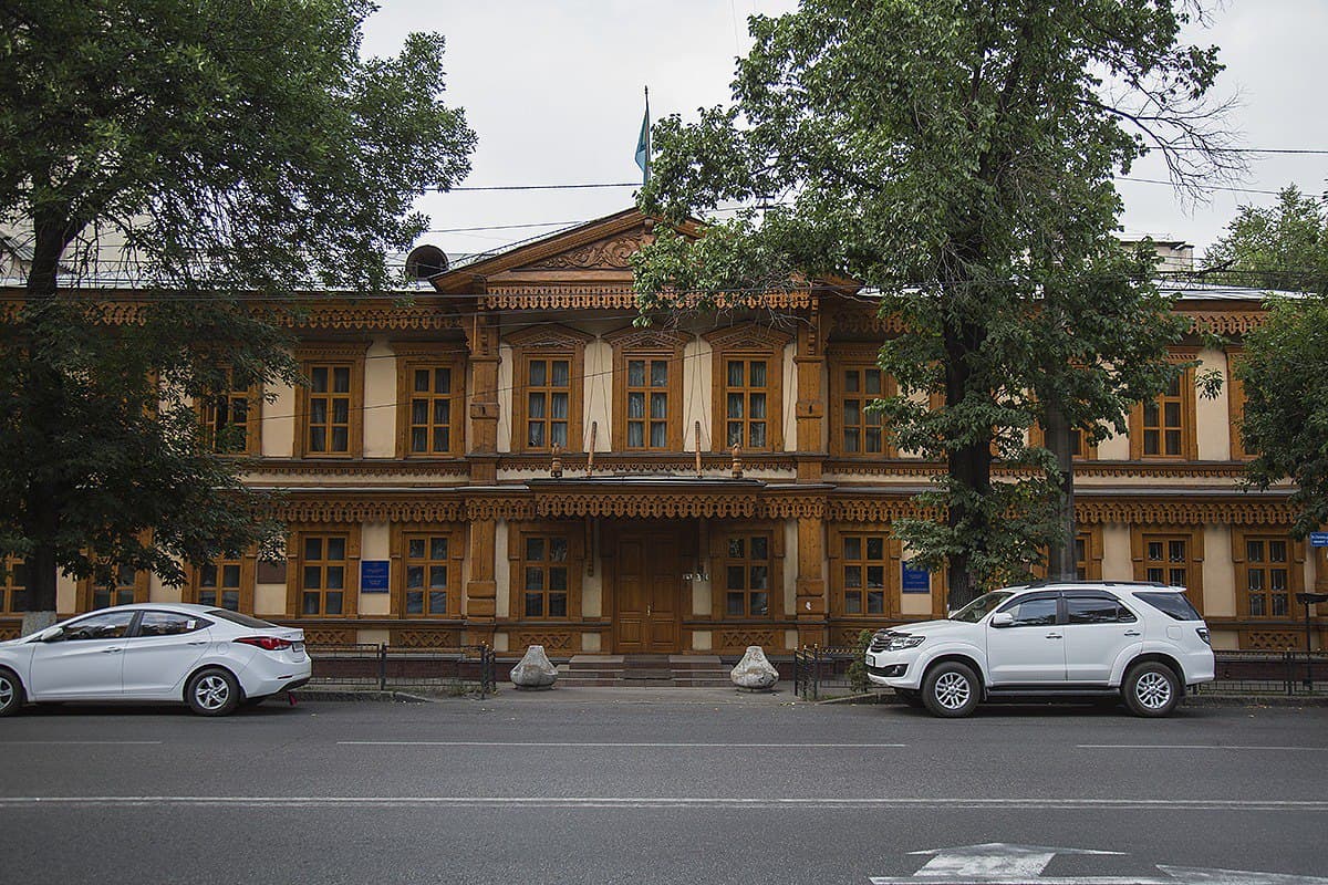 Бақытжан Сағынтаев құрылысшыларды Алматының тарихи орталығында құрылыс жүргізуді тоқтатуға шақырды