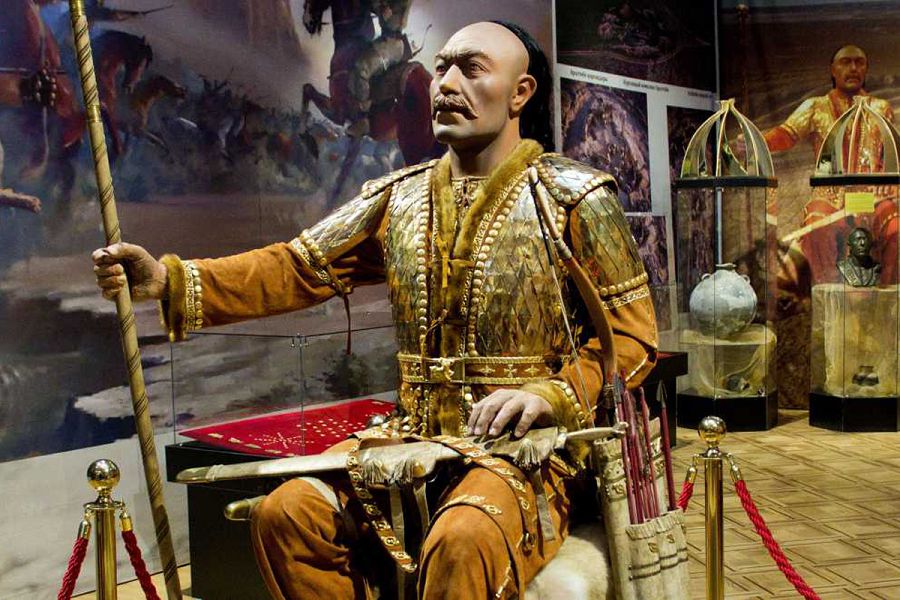 Жалаңаш қыздар карта ойындары