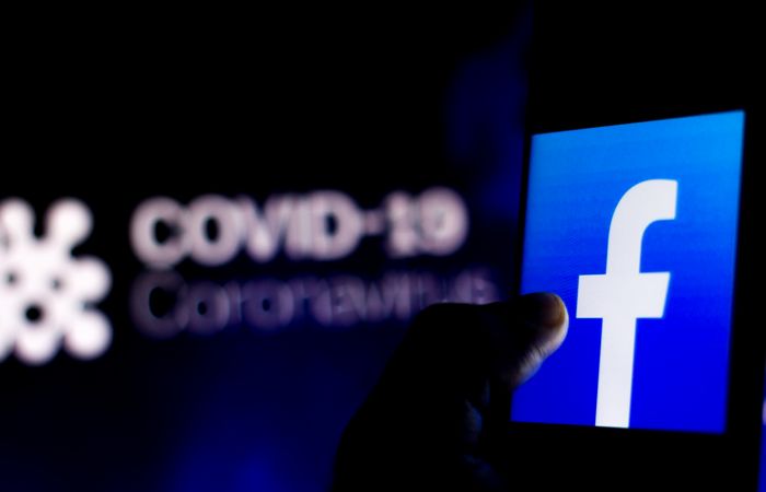 Facebook коронавирус туралы жалған ақпаратты өшіріп отырады