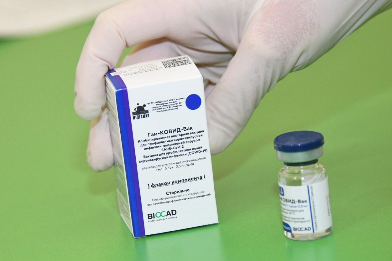 Алматылық дәрігер COVID-19-ға қарсы вакцинация туралы ең көп таралған сұрақтарға жауап берді