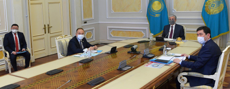 Мемлекет басшысы Алматы қаласын одан әрі дамыту мәселелері жөнінде кеңес өткізді