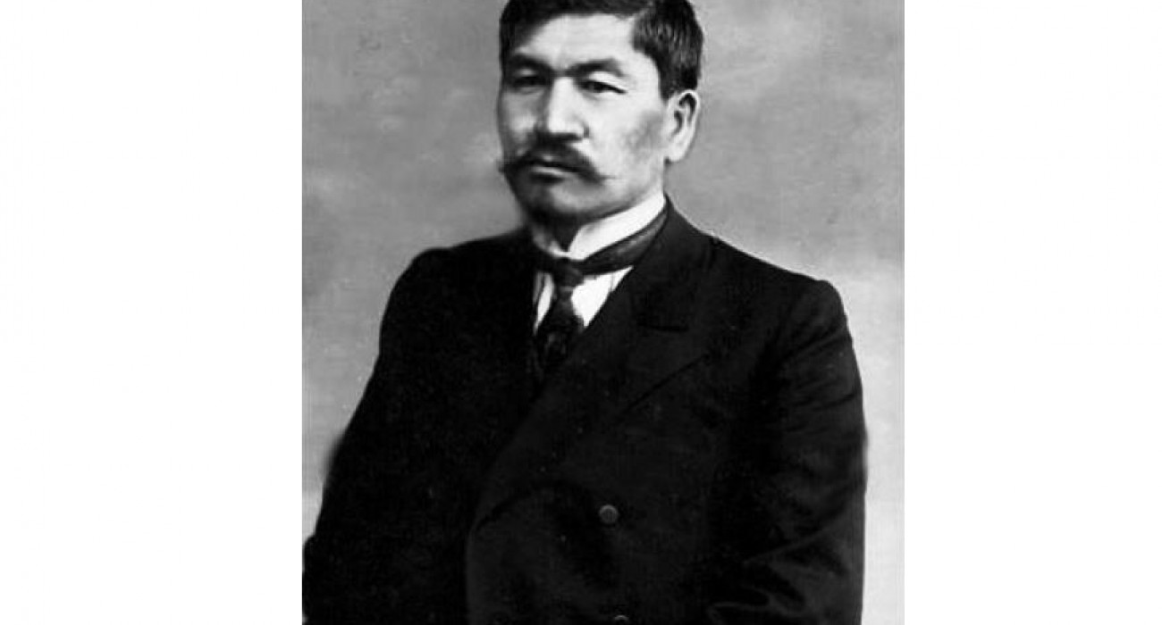 Әдемі бөксесі мен кеудесі эротикасы бар апайлар Жыныс сағаты пиздадағы трах