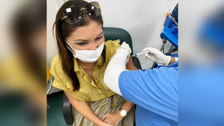 Әлия Назарбаева қытайлық вакцина салдырды
