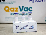 Отандық QazVac вакцинасының алғашқы партиясы пайдалануға берілді