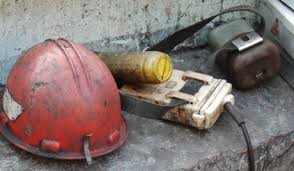 Алматыдағы жанармай бекетінде үш жұмысшы уланып қалды