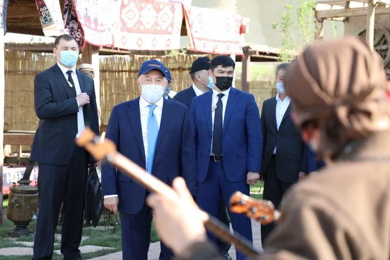 Н.Назарбаев «Әзірет Сұлтан» тарихи-мәдени қорығына барды