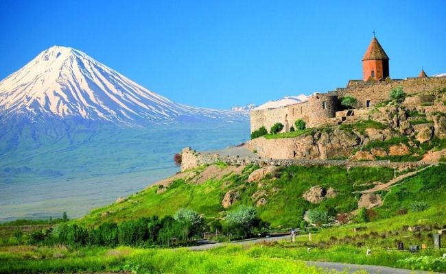 Кавказ бен Грузияда туристік маусым басталды