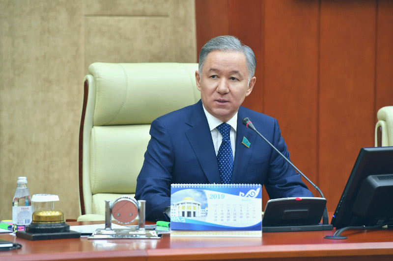 Жұртты толғандырған мәселелер шешімін табады. Мәжілісте бірқатар маңызды заң жобасы қаралды