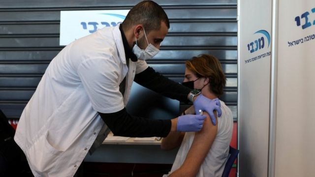 Израильде жасөспірімдерді вакцинациялау науқаны басталды