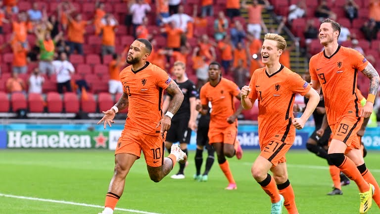 Нидерланды құрамасы плей-офф кезеңіне шықты